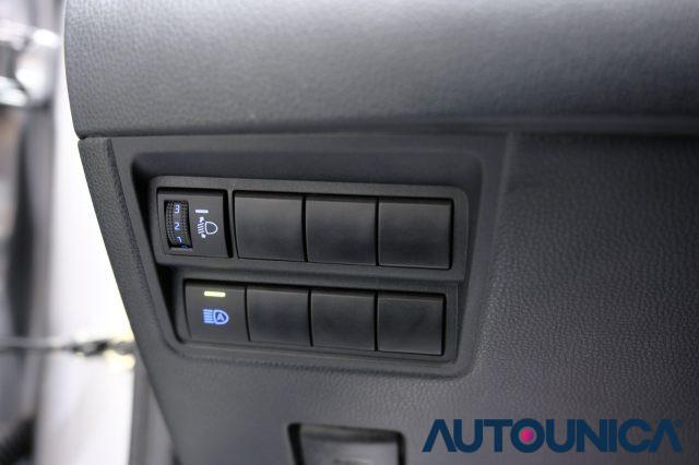 TOYOTA Yaris Cross 1.5 HYBRID 5PORTE E-CVT AWD-I 4x4 TREND FULL LED