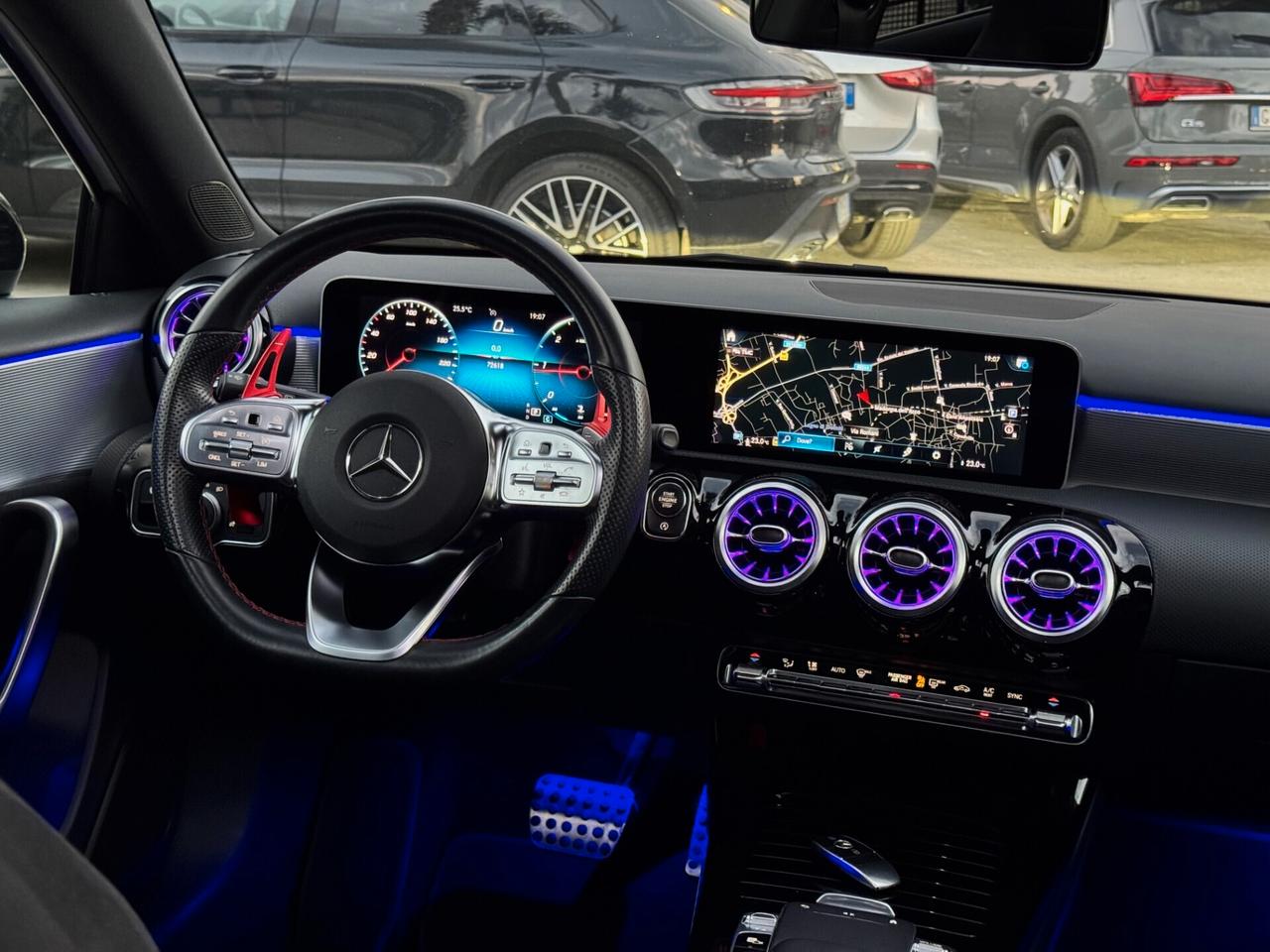 Mercedes-Benz A 180 d Premium AMG TETTO PACK LUCI