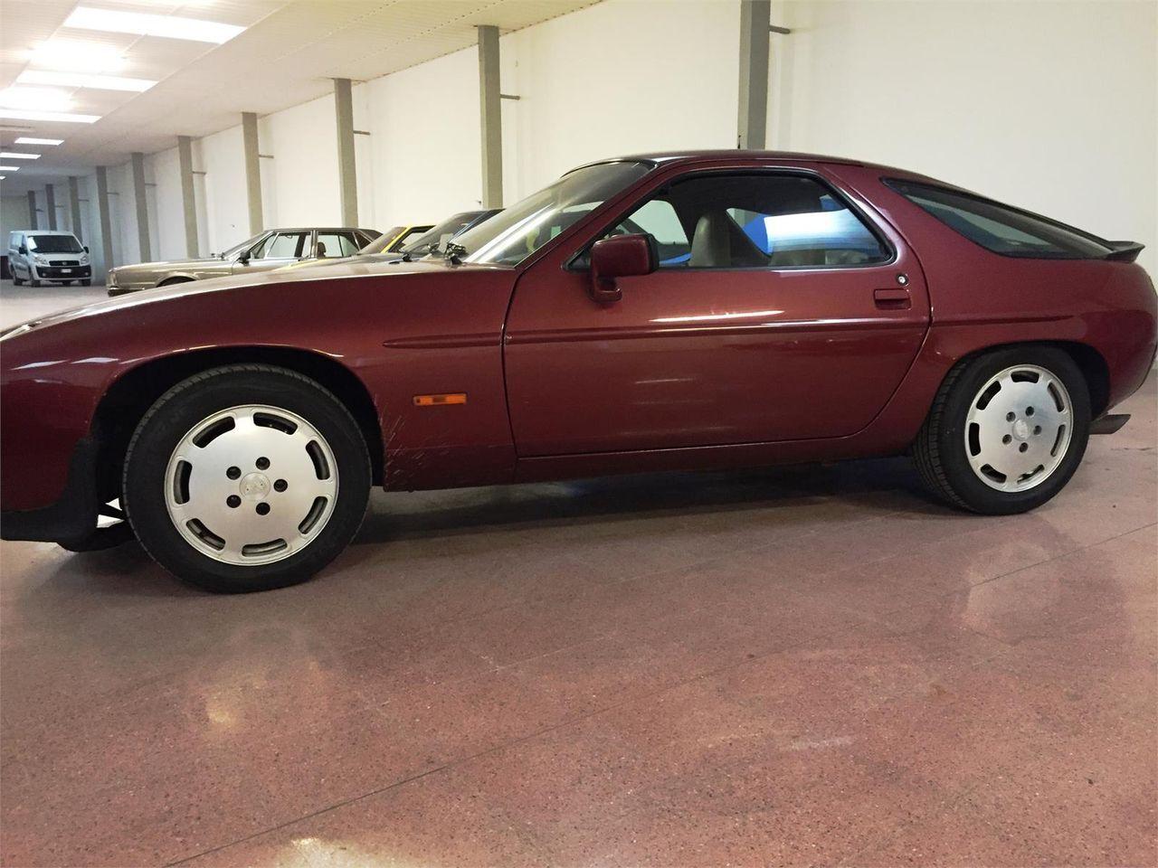 PORSCHE 928 928 S