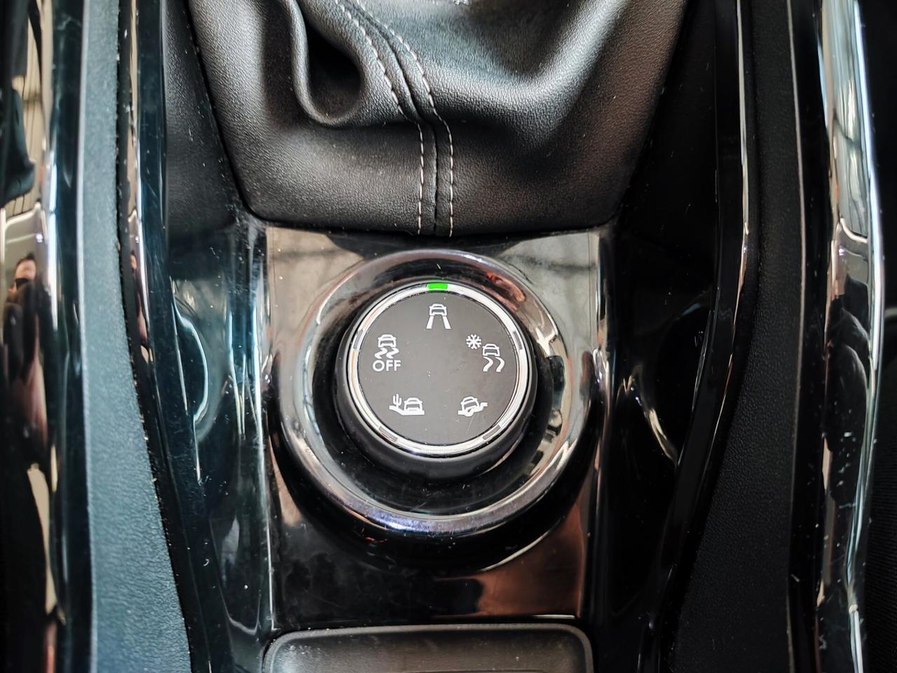 Peugeot 2008 BlueHDi 100 Black Matt