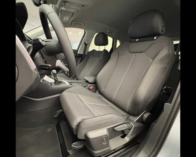 AUDI Q3 35 TFSI S tronic Business Advanced
