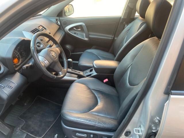 Toyota RAV4 2.0 4X4 Luxury Automatico GPL
