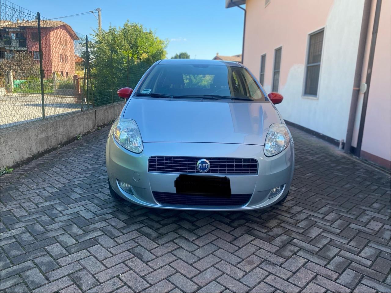 Fiat Grande Punto 1.2 5 porte neopatentati unico proprietario