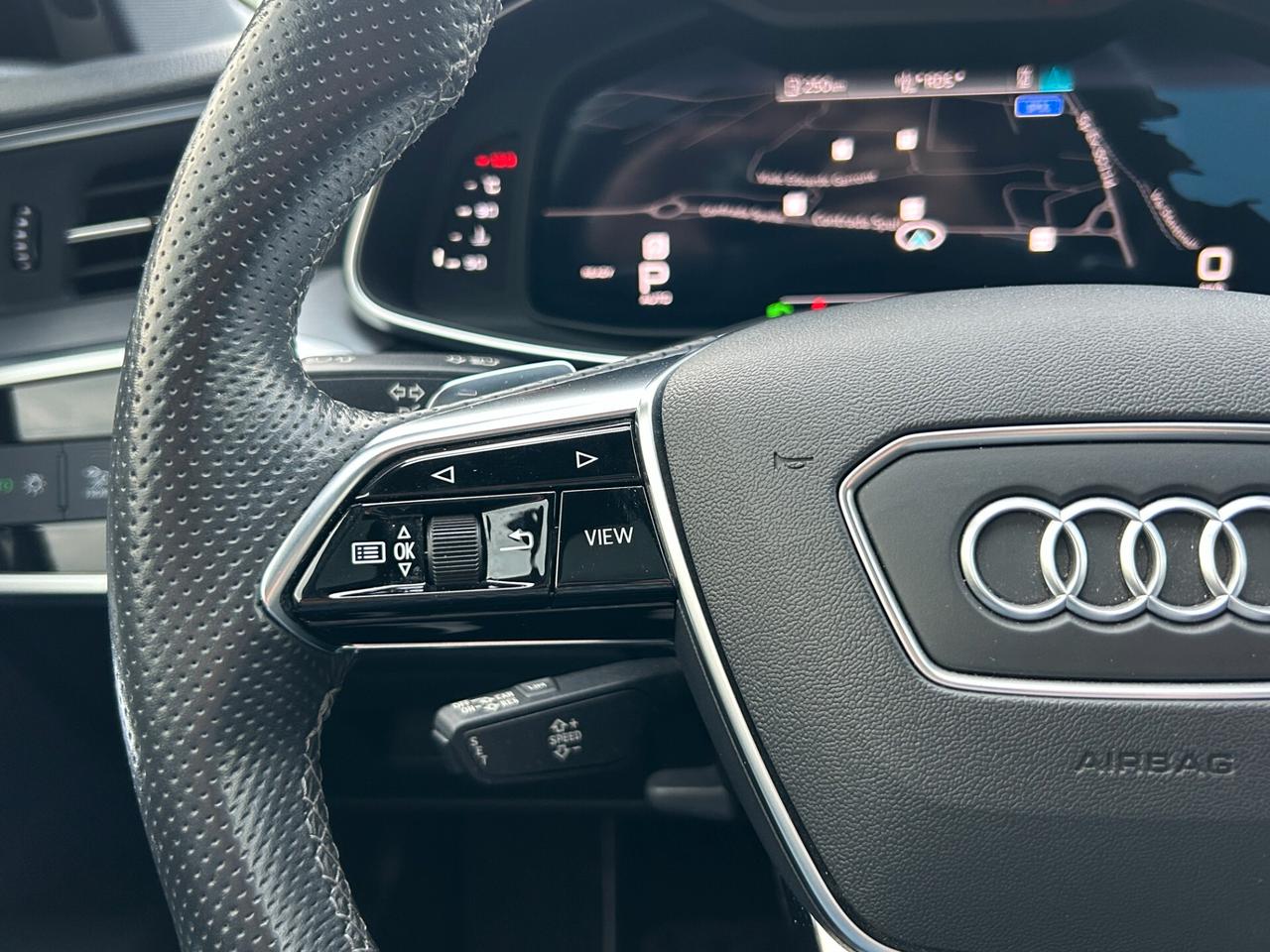 Audi A6 Avant 40 2.0 tdi mhev s-tronic S-Line