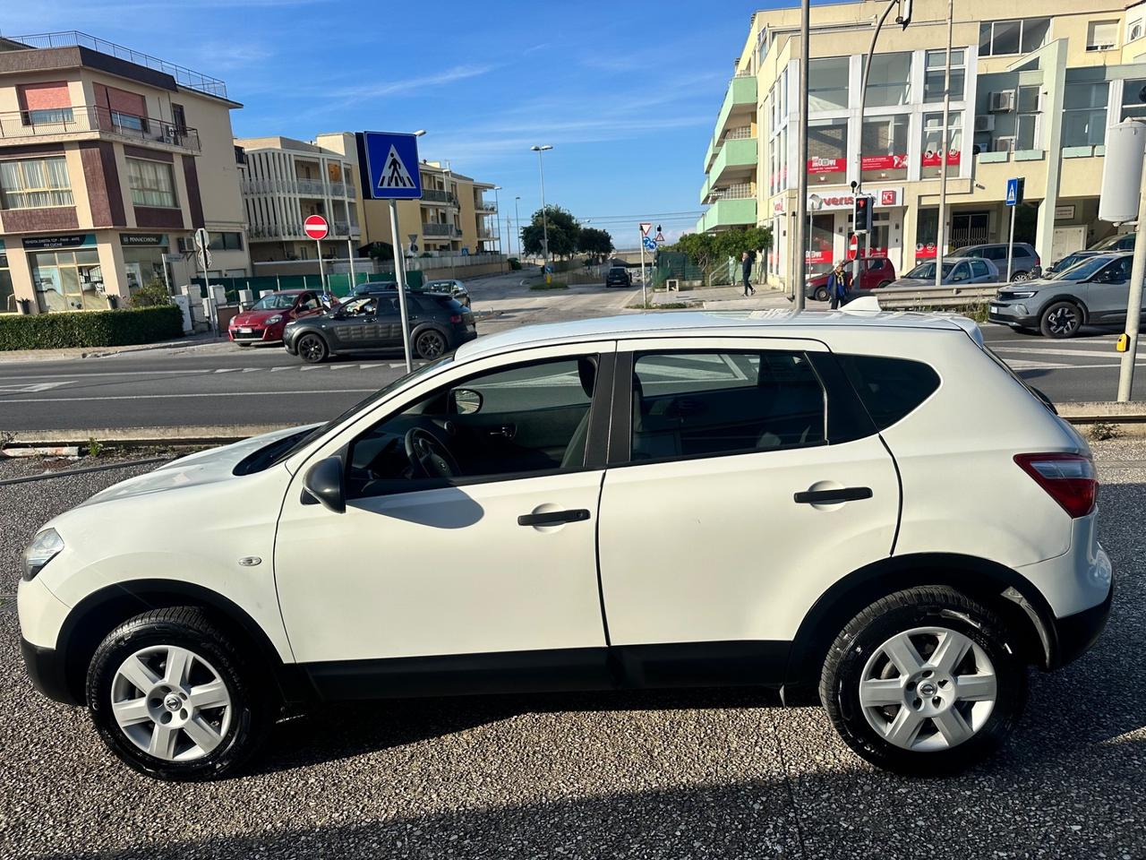 Nissan Qashqai 1.5 dCi visia 105cv