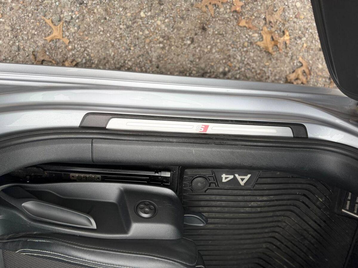 Audi A4 Avant 40 2.0 tdi Edition quattro 190cv s-tronic