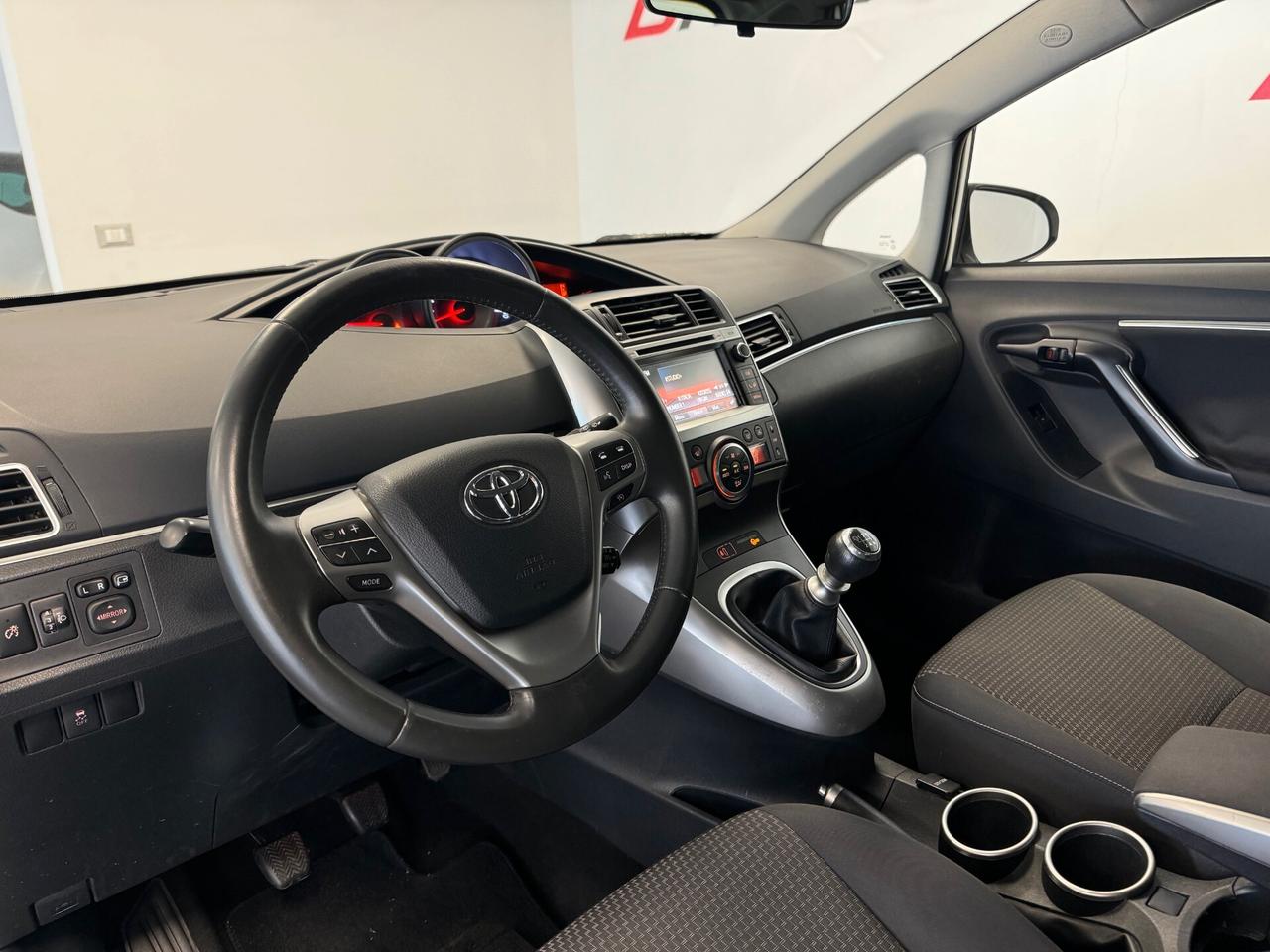 Toyota Verso 1.6 Active 7 POSTI UNIPROP. 115.000 KM