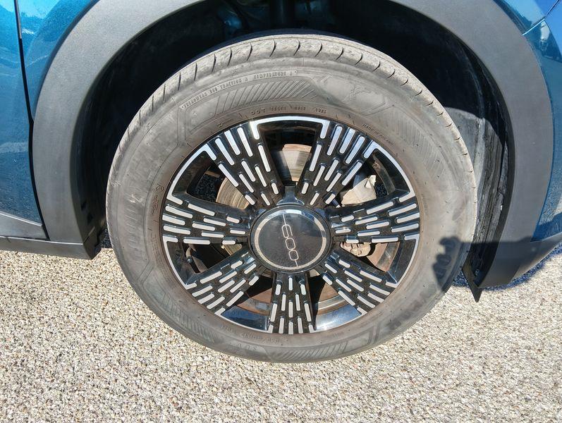 FIAT 600 1.2 hybrid 145cv auto