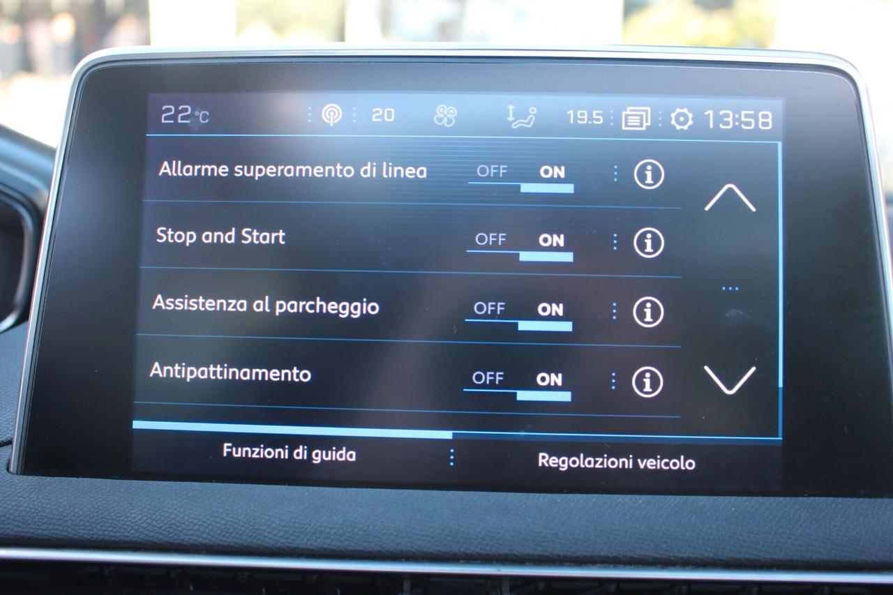 PEUGEOT 5008 TETTO 7 posti*PREZZO VERO*tagliandi-km certi-garanzia 12 m