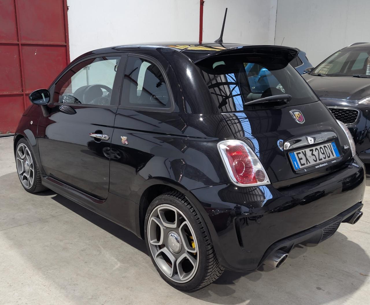 Abarth 500 1.4 Turbo T-Jet Custom