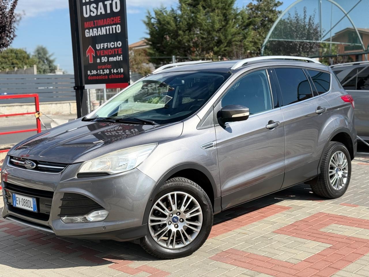 Ford Kuga 2.0 TDCI 140 CV 4WD Titanium