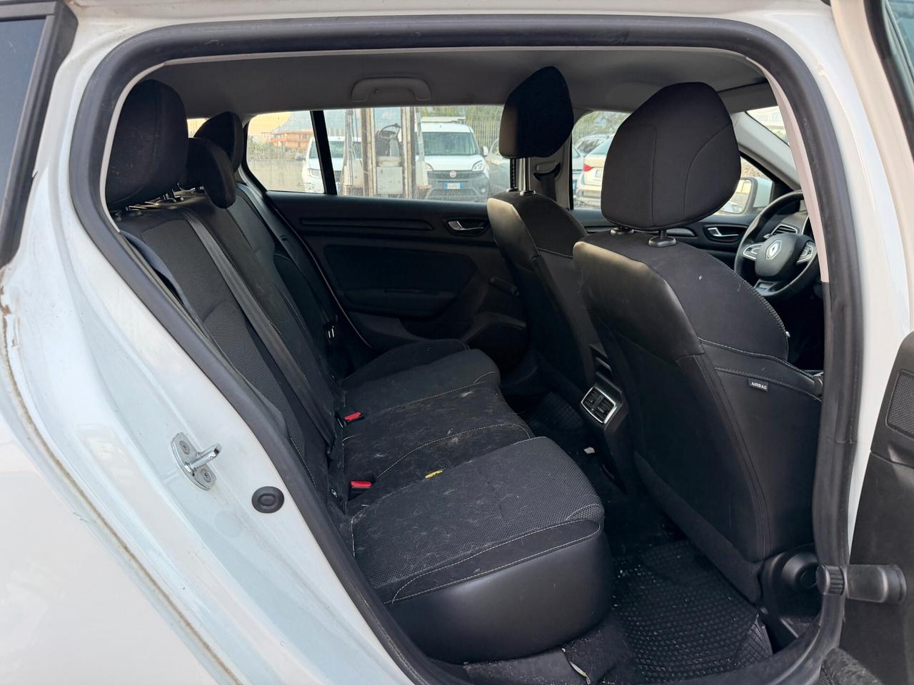 RENAULT MEGANE SPORTER 2019 1.5 DIESEL *MOT ROTTO