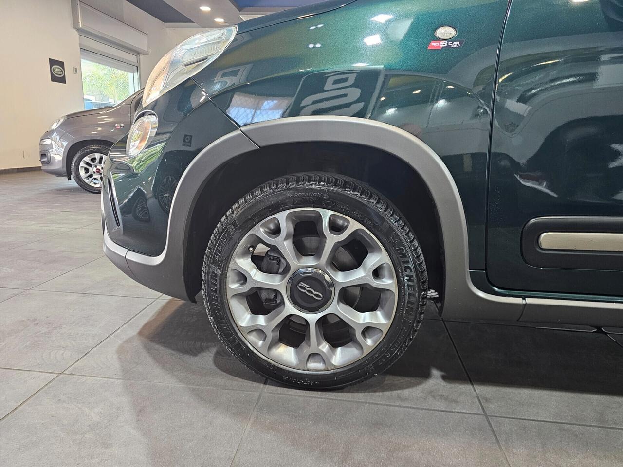 500L 1.3 Multijet Trekking Panoramica