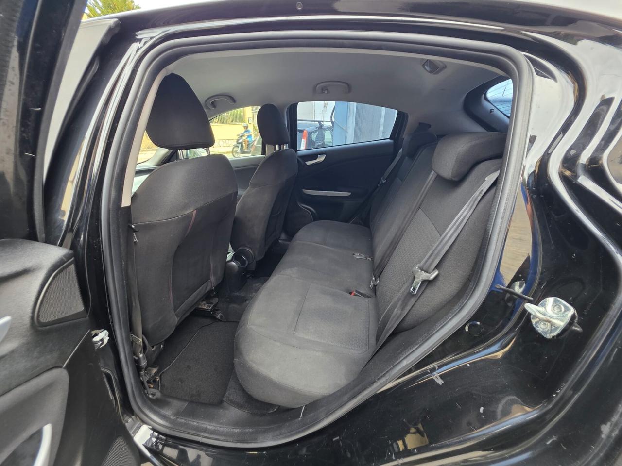 Alfa Romeo Giulietta 1.6 JTDm-2 105 CV Distinctive