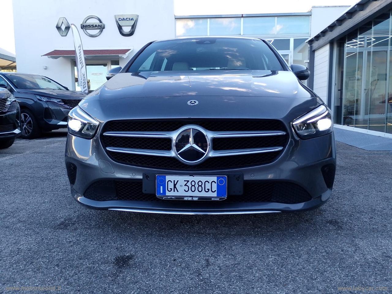 MERCEDES-BENZ B 180 d Automatic Business Extra