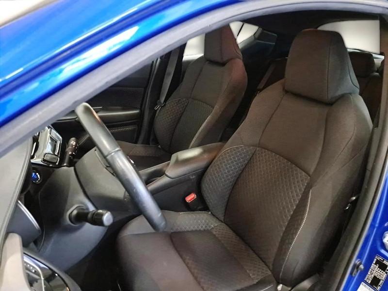 TOYOTA C-HR 1.8H 98CV E-CVT Business