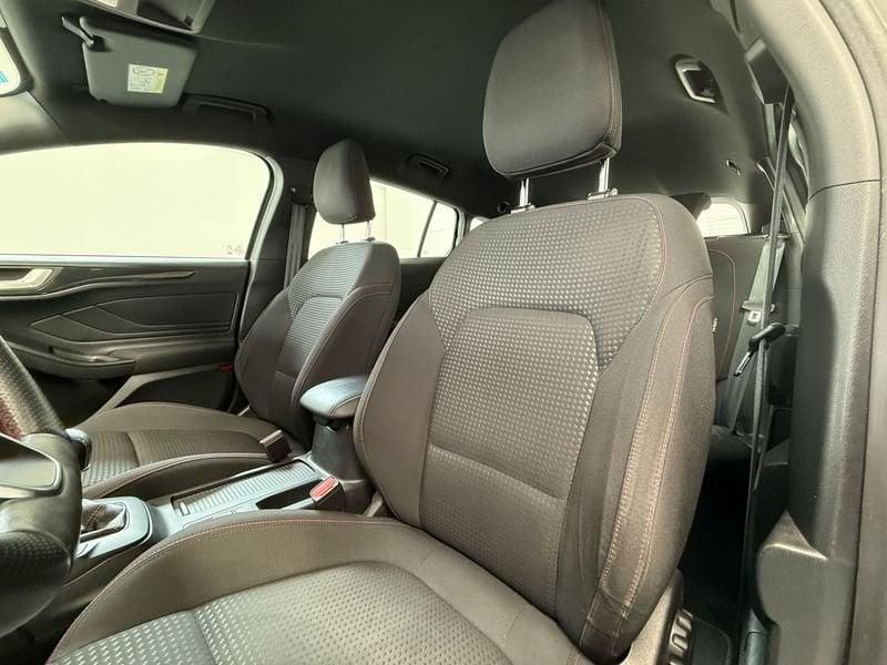 Ford Focus 1.0 EcoBoost Hybrid 125 CV SW ST Line