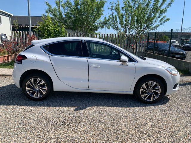 DS AUTOMOBILES DS 4 1.6 e-HDi 110 airdream Chic