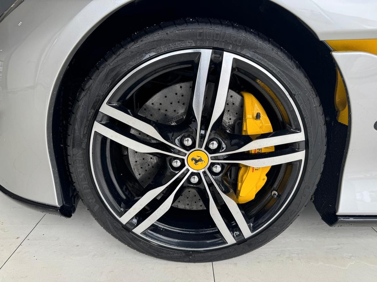 Ferrari Portofino (Freni Carboceramici)