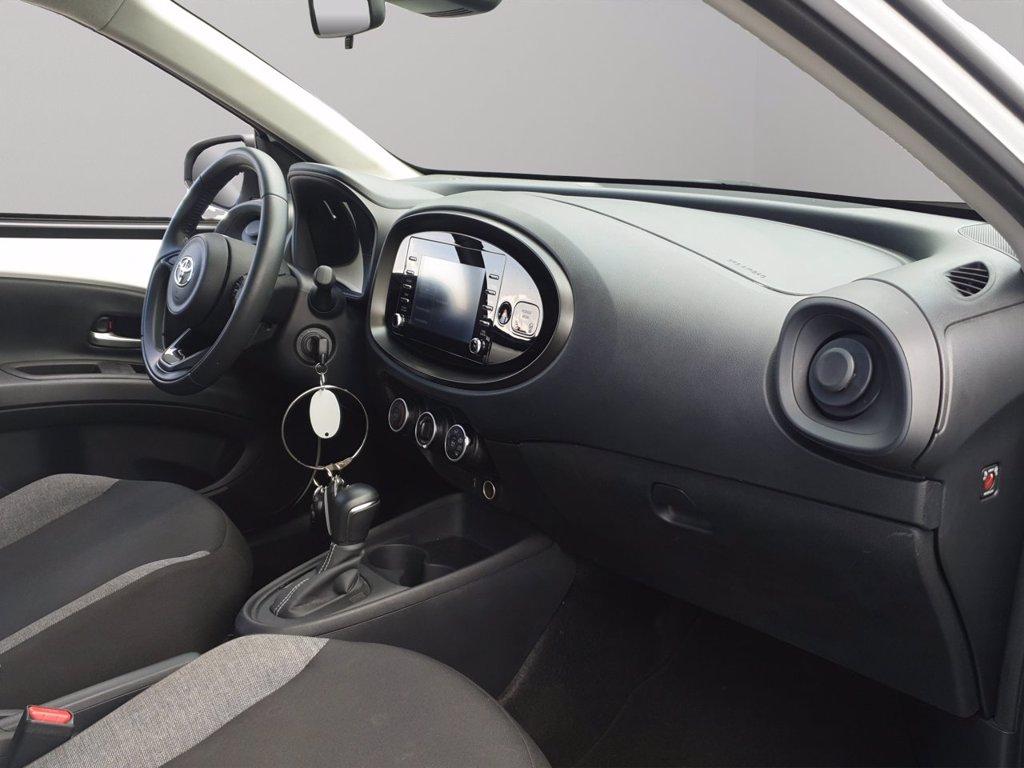 TOYOTA Aygo x 1.0 active 72cv s-cvt del 2023