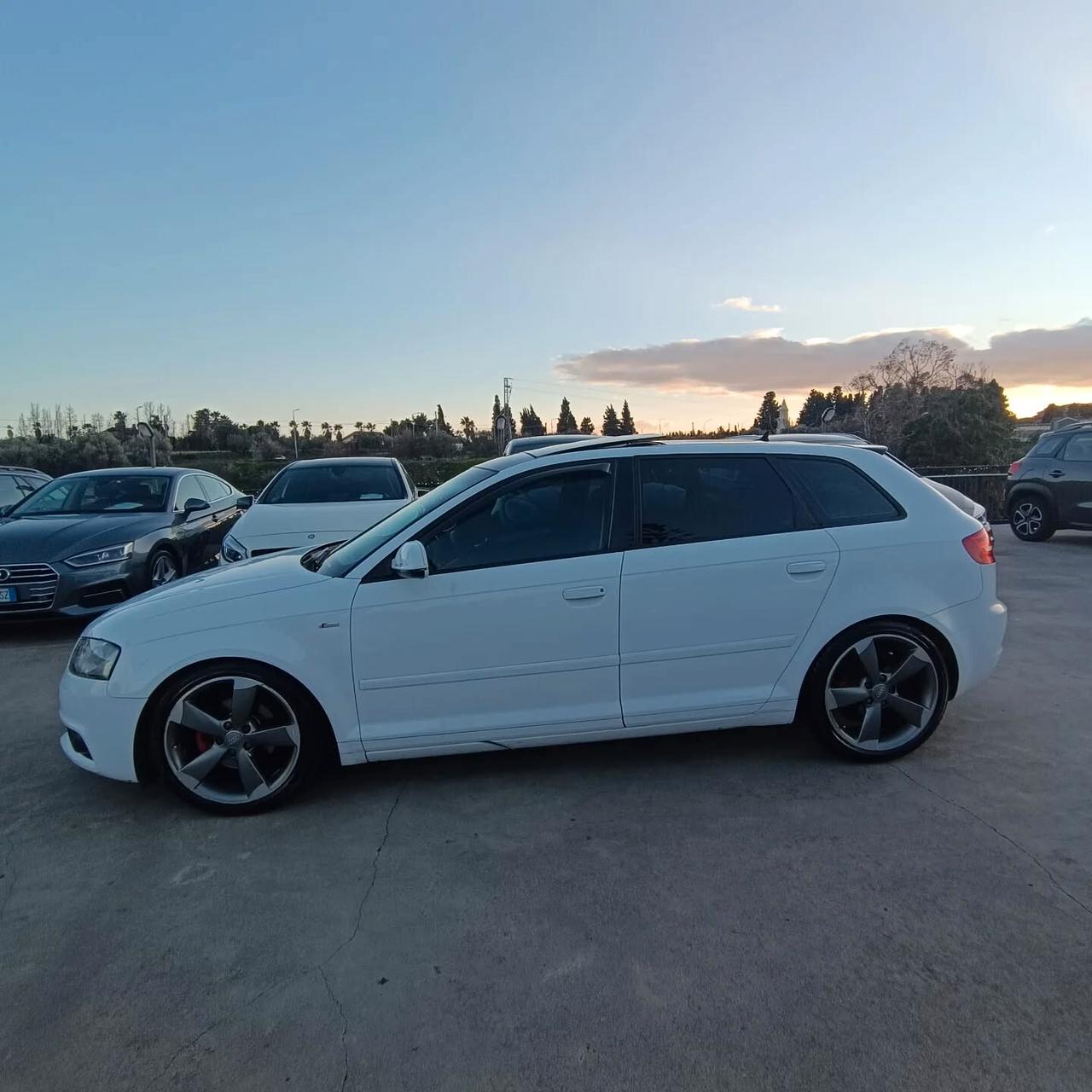 Audi A3 1.6 TDI 105 CV S-LINE FULL C/VENDITA