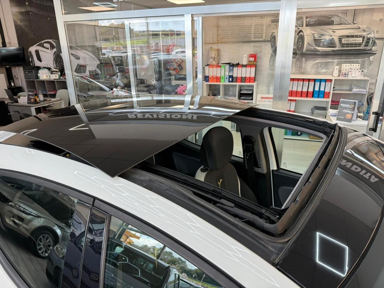 Lancia Ypsilon 1.2 69 CV GPL Tetto Apribile