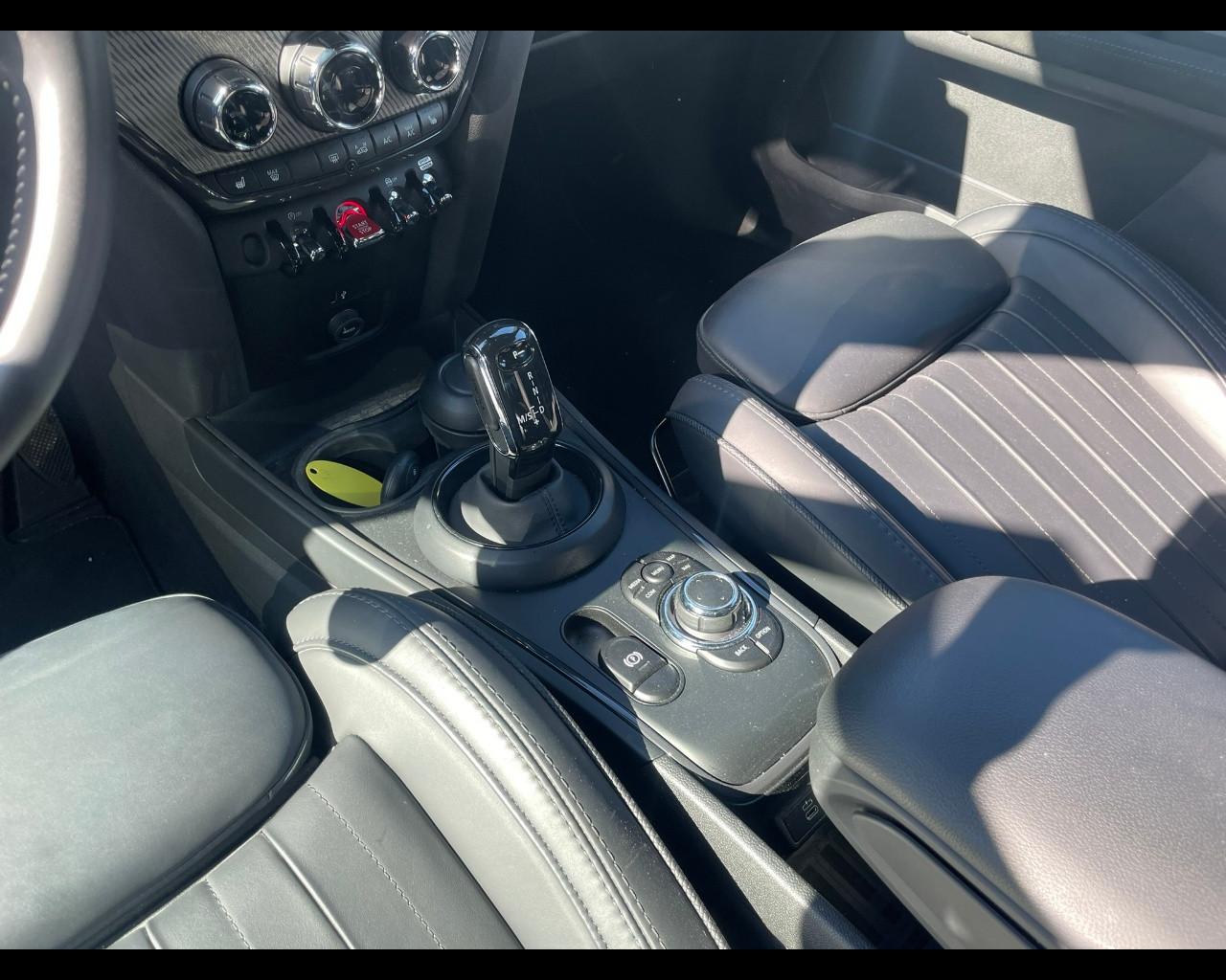 MINI Mini Countrym.(F60) - Mini 2.0 Cooper SD Yours Countryman ALL4