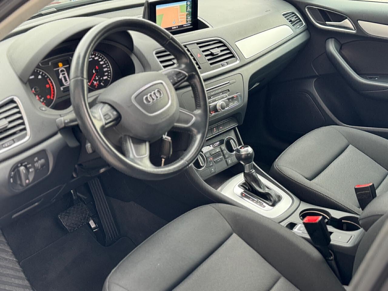 Audi Q3 2.0 TDI S tronic 90.000 Km !