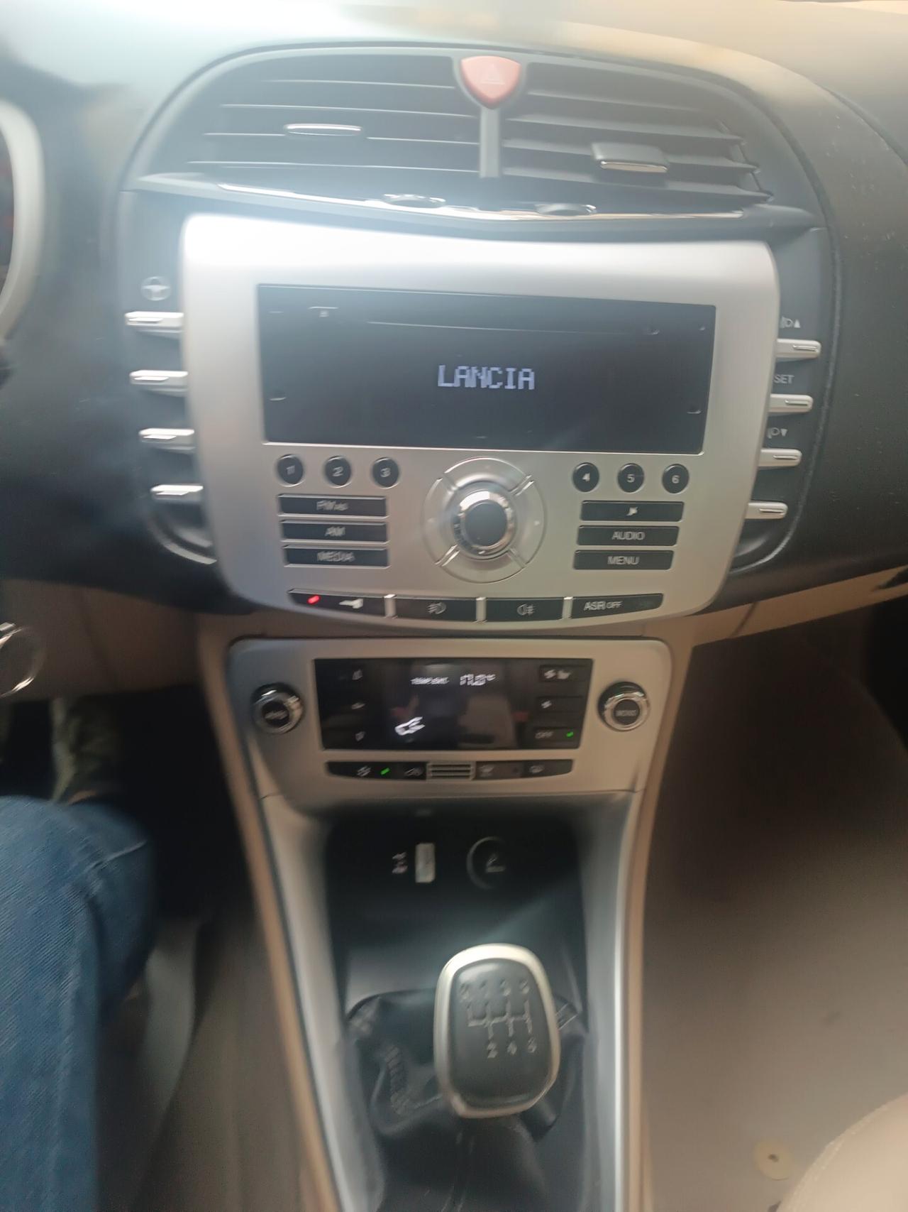 Lancia Delta 1.6 MJT DPF 105 CV PLATINO