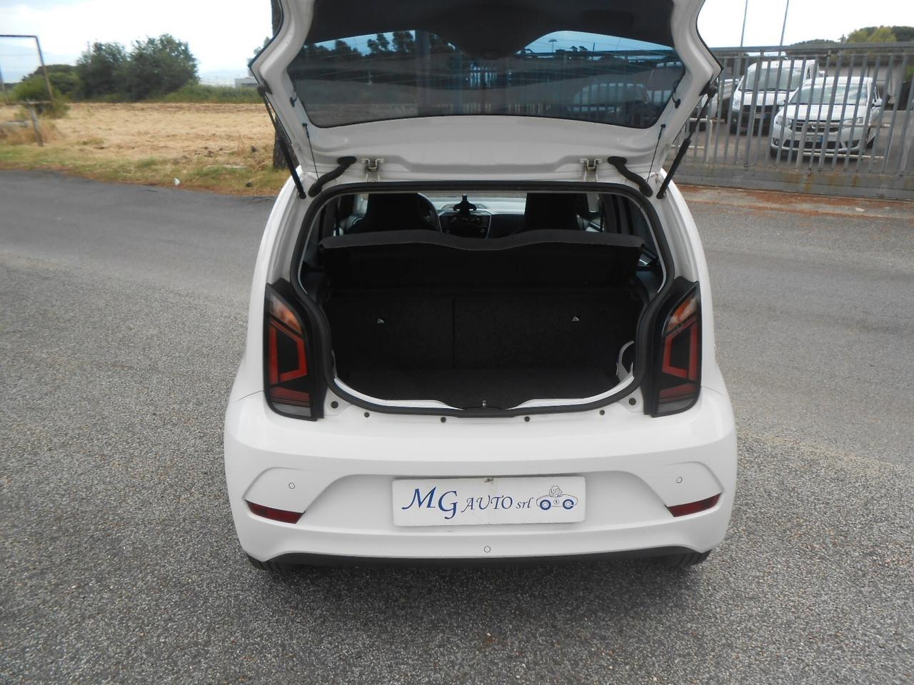 Volkswagen up! 1.0 75 CV 5p. high up!