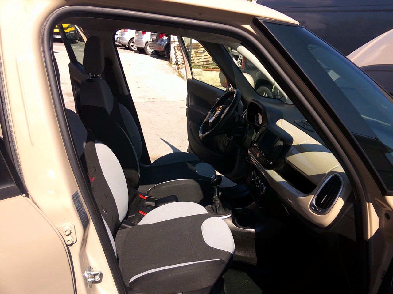Fiat 500L 2016 photo 5