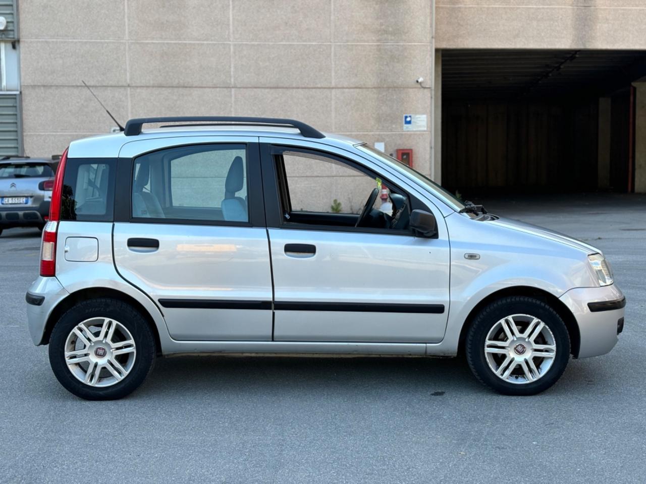 FIAT PANDA 1.2 BENZINA EMOTION GARANZIA 12 MESI