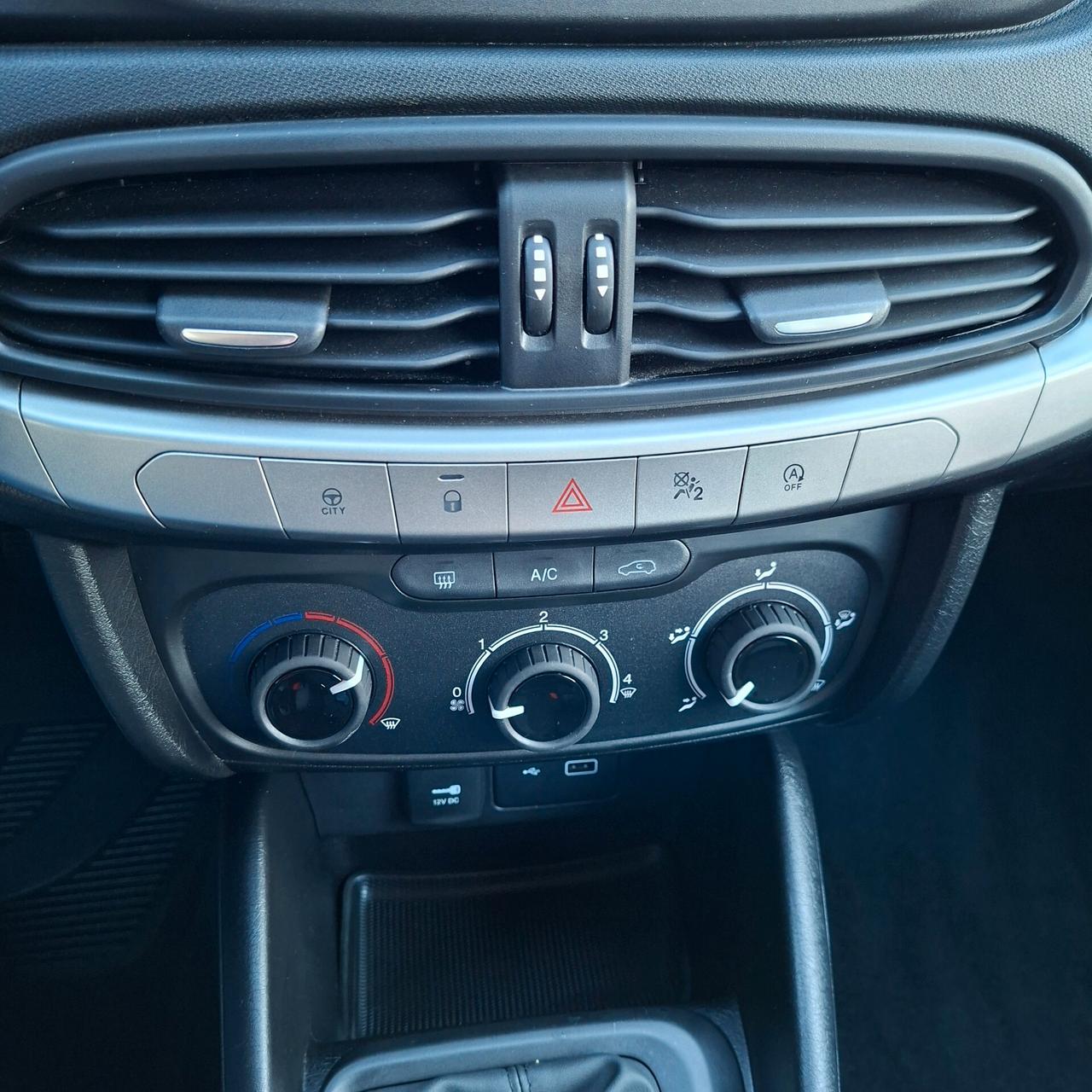 Fiat Tipo 1.3 Mtj 95 Cv Street