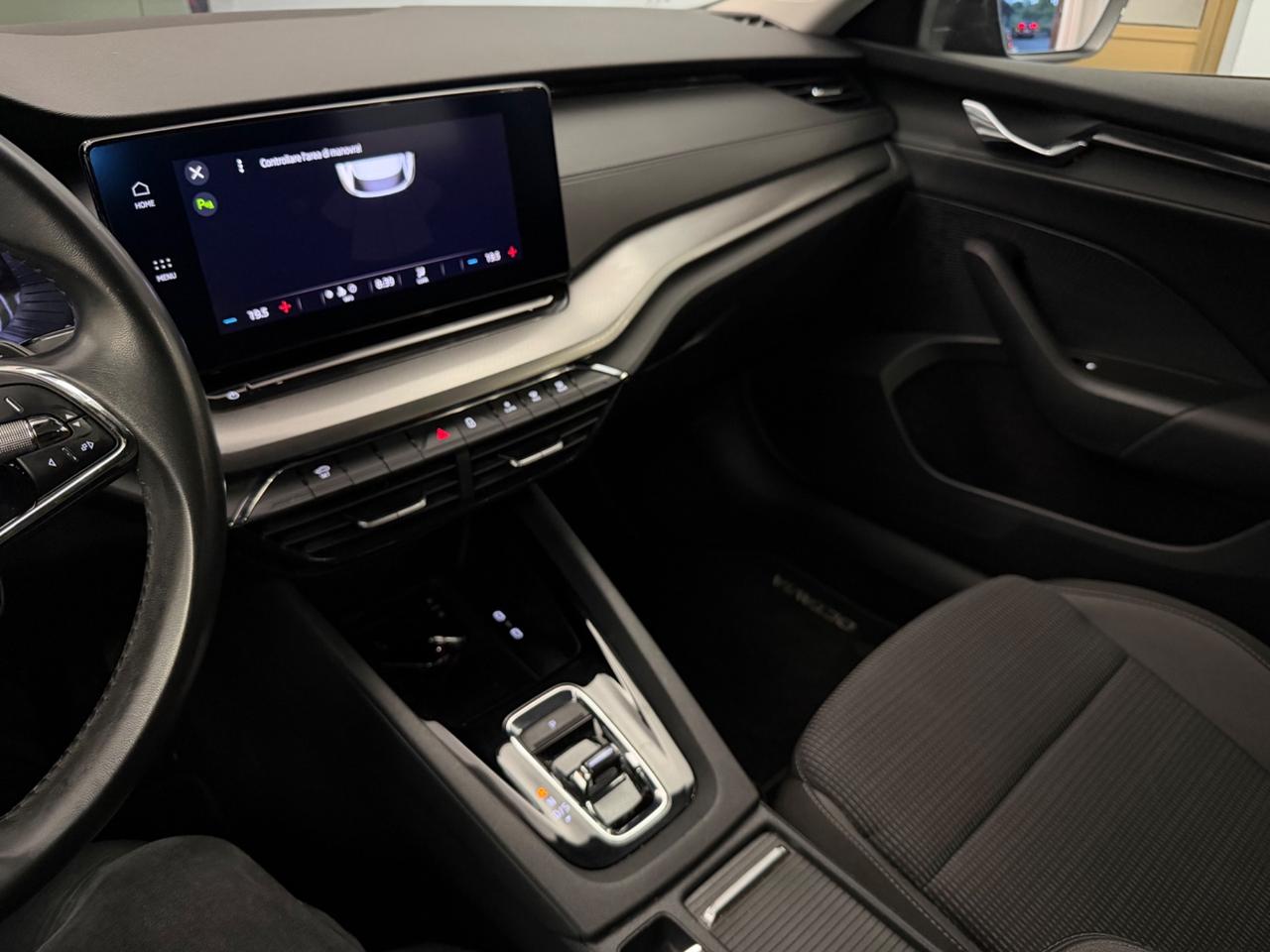 Skoda Octavia 2.0 TDI EVO SCR 150 CV DSG Wagon Executive