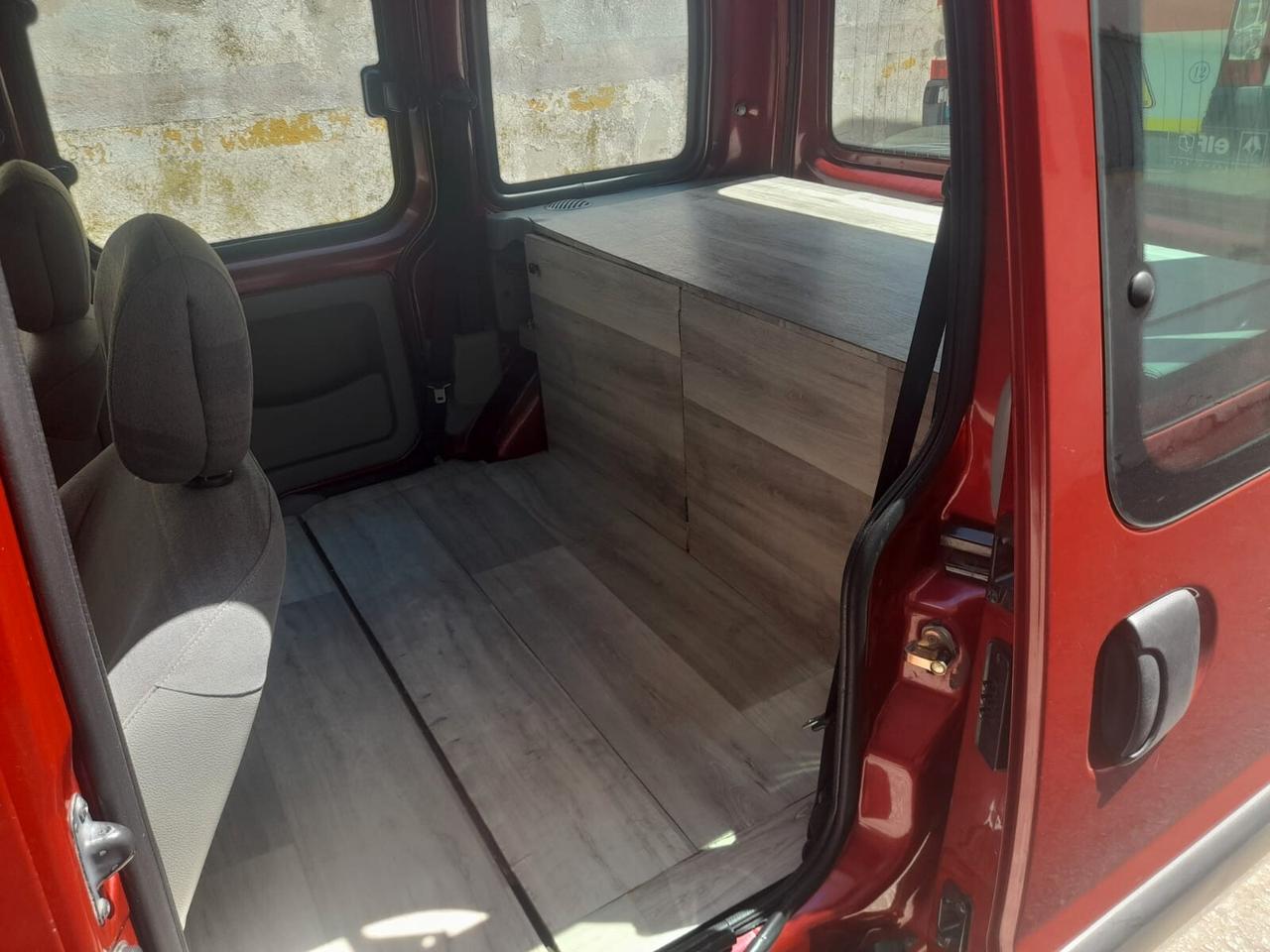 Renault Kangoo 1.5cc diesel (PRIVATO)-2004