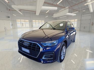 AUDI Q5 50 TFSI e Business quattro S tronic