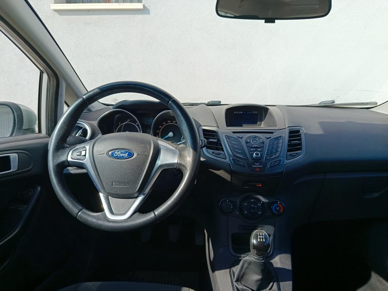 Ford Fiesta 1.5 TDCi 75CV 5 porte Business DOPPIO TRENO PNEUMATICI CON CERCHI