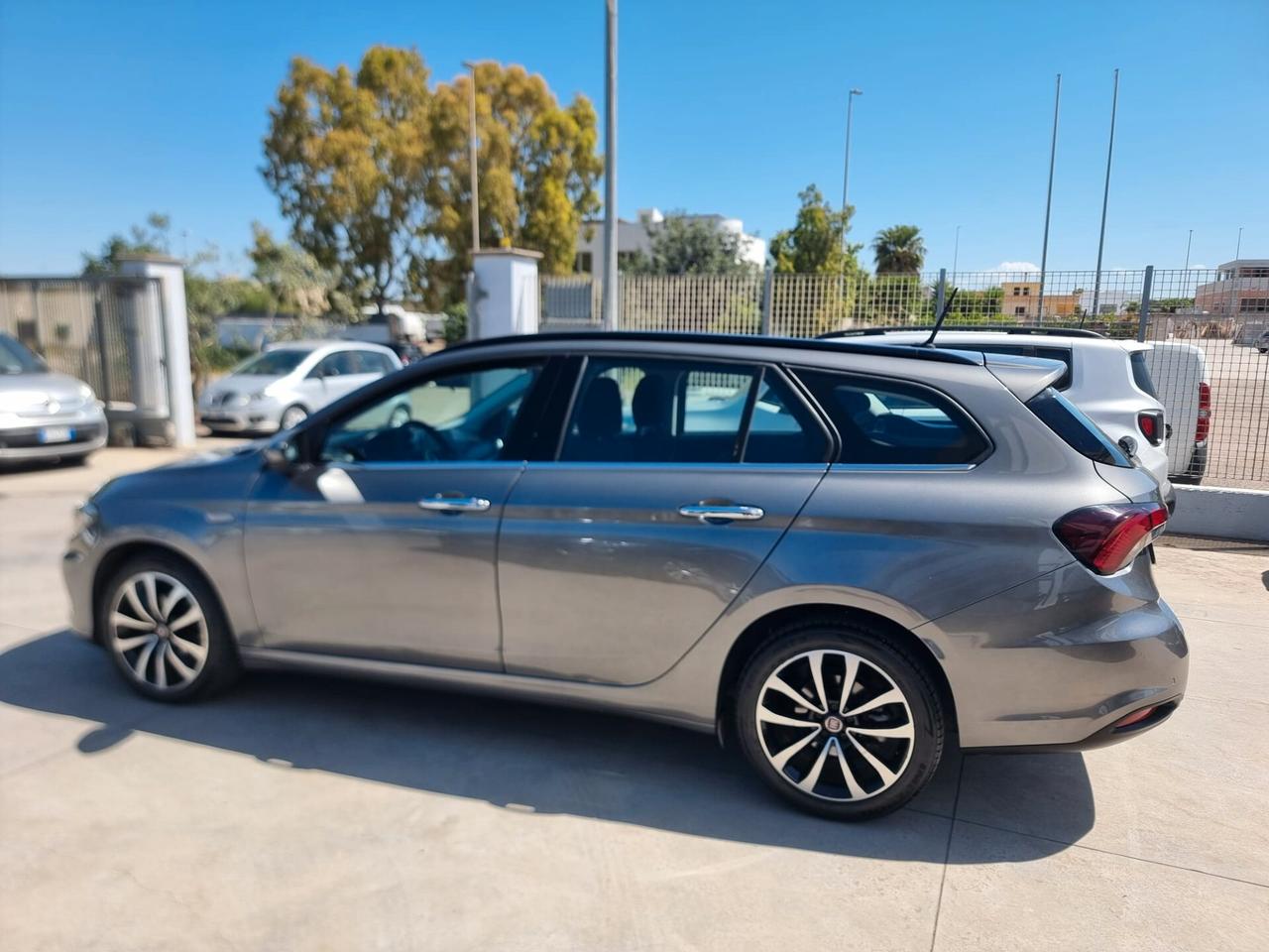 Fiat Tipo 1.6 Mjt S&S SW Lounge