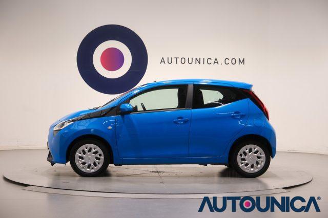 TOYOTA Aygo 1.0 VVT-i 72 CV 5 PORTE X-PLAY MMT NEOPATENTATI