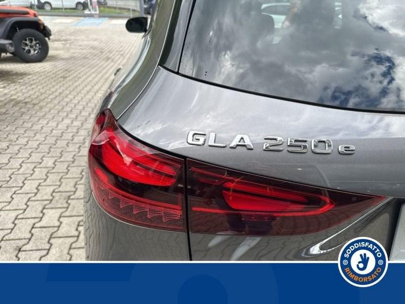 Mercedes-Benz GLA 250 E PLUG-IN HYBRID AUTOMATIC AMG line ADVANCED PLUS