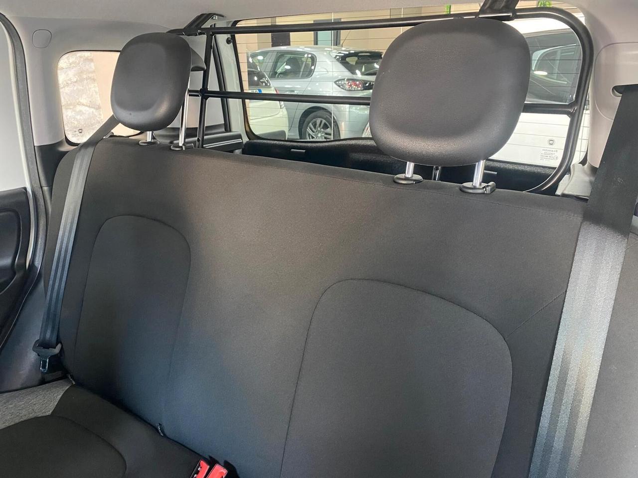 Fiat Panda 1.0 GSE S&S Hybrid Street Van 4 posti