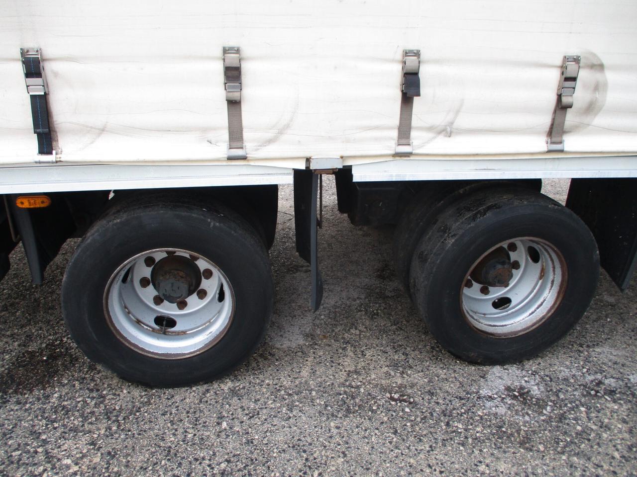 Iveco BIGA OMAR 2 ASSI CENTINATA 7.80 M ALTEZZA 2.90METR