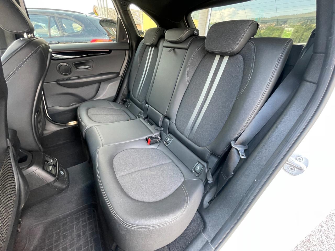 Bmw 218 Active Tourer 218d Sport AUTO