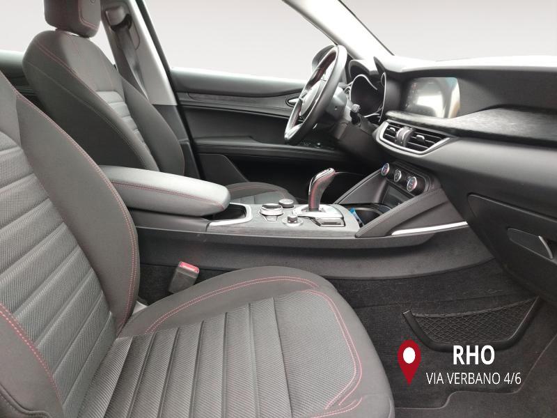 Alfa Romeo Stelvio 2.2 t Business Q4 190cv auto