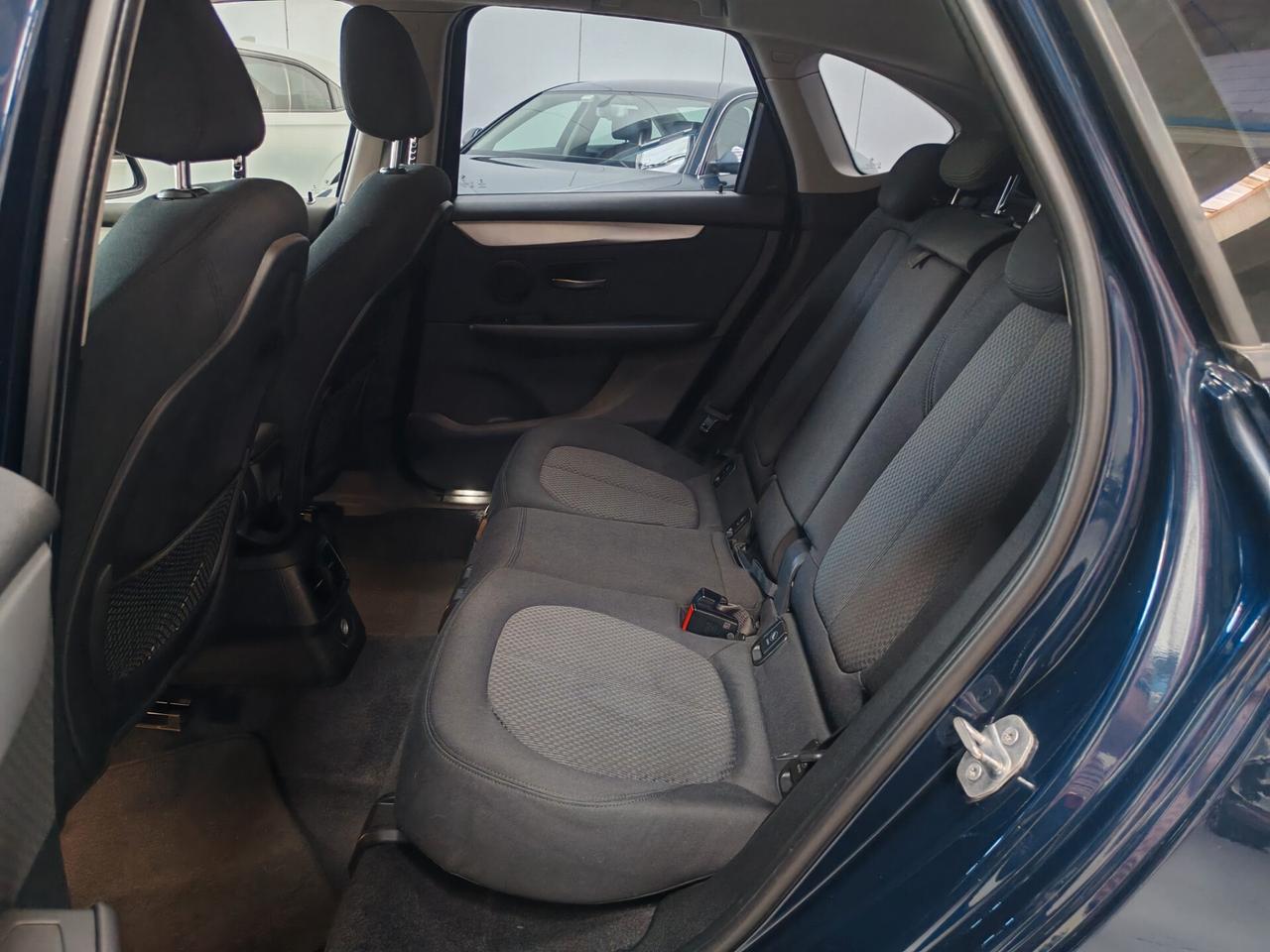 Bmw 216 216d Active Tourer Sport
