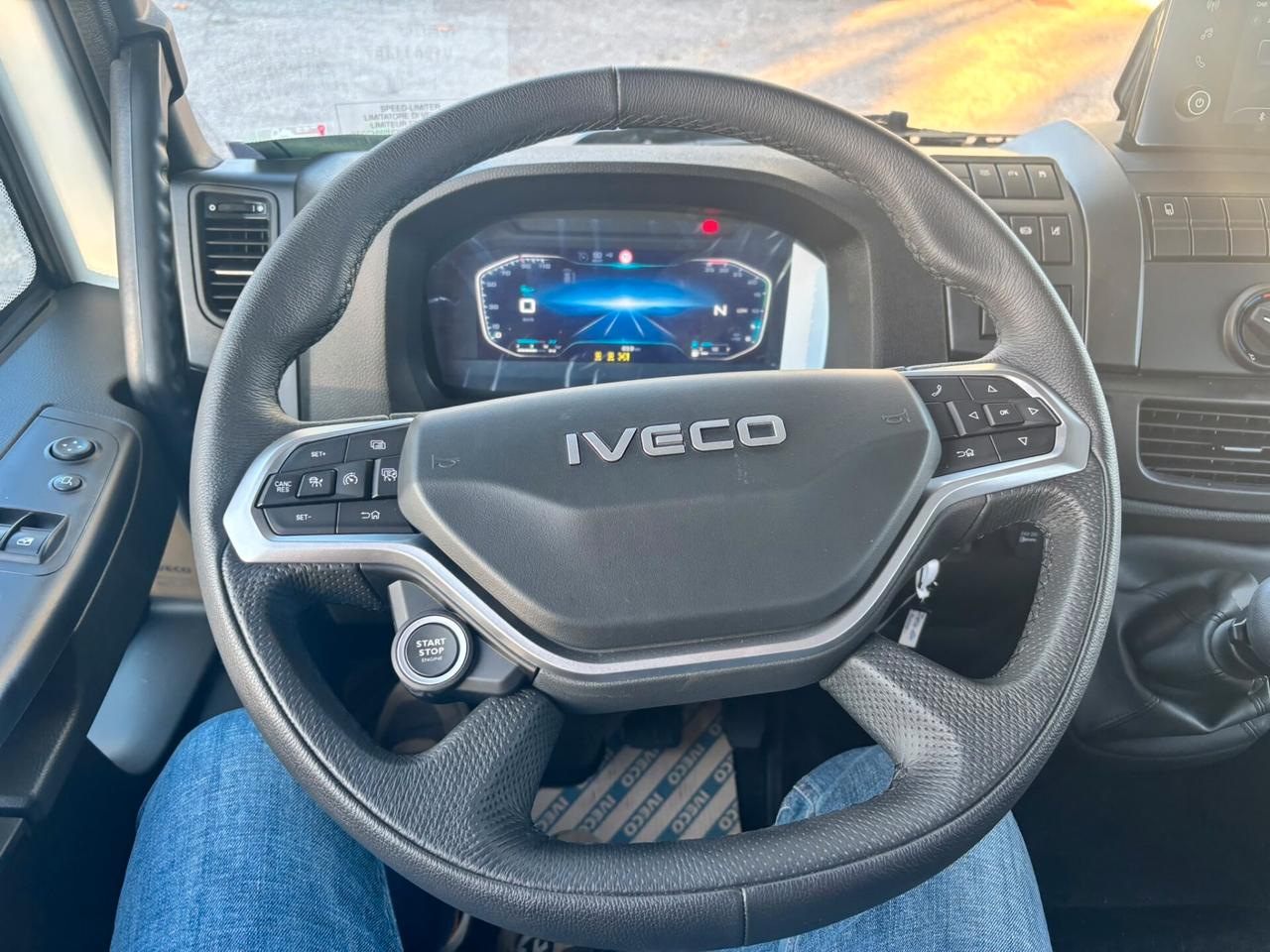 Iveco eurocargo 180E320 K nuovo cambio manuale