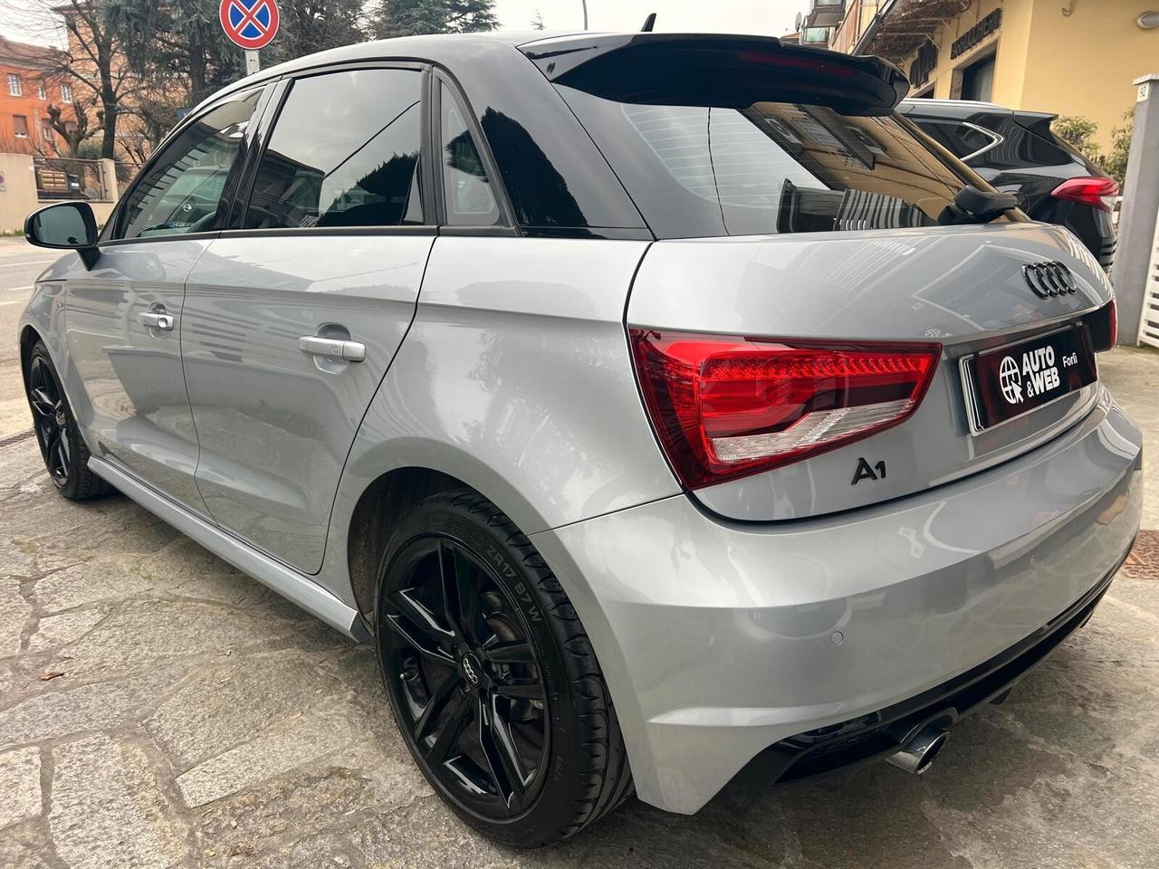 AUDI A1 1.0 TFSI SPB ULTRA S-LINE S-TRONIC 95cv