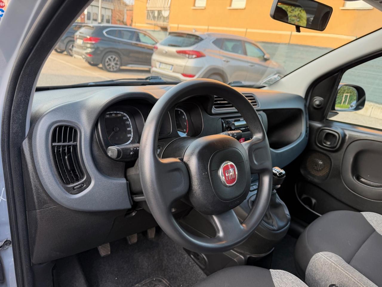 Fiat Panda 1.0 Hybrid - NEOPATENTATI - 12 MESI DI GARANZIA -