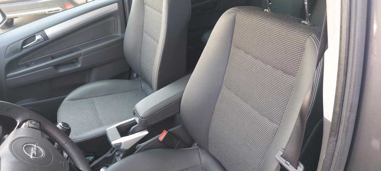 Opel Zafira 1.6 16V ecoM 94CV Cosmo