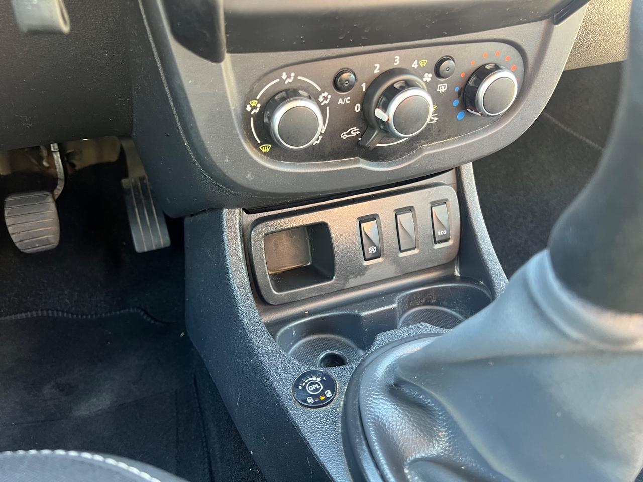 Dacia Duster 1.6 GPL Lauréate Permute Rate Garanzia